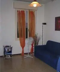 BILOCALE AMMOBILIATO ZONA CITTADELLA AFFITTASI A STUDENTI - Parma BILOCALE AMMOBILIATO ZONA CITTADELLA AFFITTASI A STUDENTI - Parma