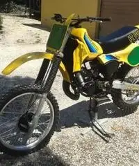 Suzuki rm 250 dell'82 Suzuki rm 250 dell'82