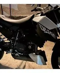 Ktm Duke 690 Ktm Duke 690
