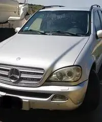 Mercedes ML Mercedes ML