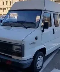 Camper puro 5.50 mt sempre garage Camper puro 5.50 mt sempre garage