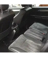 Mercedes R 320 CDI 4 MATIC 7 POSTI Mercedes R 320 CDI 4 MATIC 7 POSTI