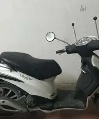 Ciclomotore Liberty 50 4T Piaggio - Sicilia Ciclomotore Liberty 50 4T Piaggio - Sicilia