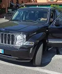 Jeep cherokeee kk Jeep cherokeee kk