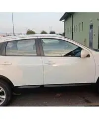 NISSAN Qashqai 1ª serie - 2011 NISSAN Qashqai 1ª serie - 2011