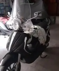 Piaggio Beverly 250 - 2004