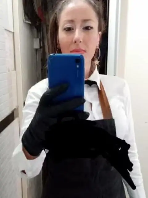 Mi aiutate a trovare lavoro? Mi aiutate a trovare lavoro?
