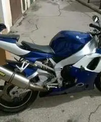Yamaha R1 - Abruzzo Yamaha R1 - Abruzzo