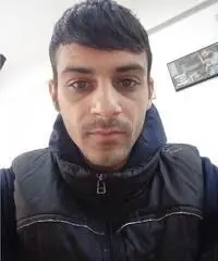 Cerco ragazza per relazione seria Cerco ragazza per relazione seria