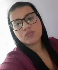 Commessa di abbigliamento Commessa di abbigliamento