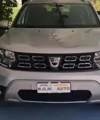 Dacia Duster 1.6 SCe GPL 4x2 Prestige Dacia Duster 1.6 SCe GPL 4x2 Prestige