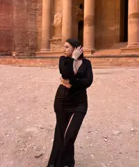 signora impressionante in cerca di un uomo sincero signora impressionante in cerca di un uomo sincero