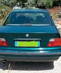 BMW 318 is