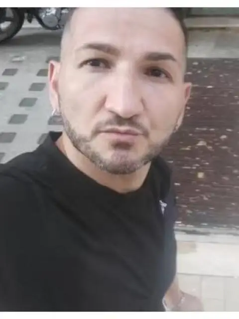 Autista magazziniere tutto fare Autista magazziniere tutto fare