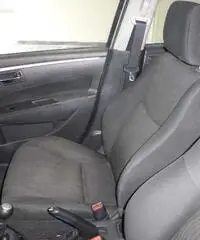 SUZUKI SWIFT 1.2 VVT GL 5P - Napoli SUZUKI SWIFT 1.2 VVT GL 5P - Napoli