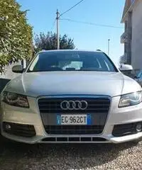 AUDI A4 3ª serie - 2011 AUDI A4 3ª serie - 2011
