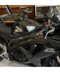 Suzuki gsxr 750 k7 Suzuki gsxr 750 k7