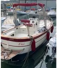 Gozzo cantiere di luccia