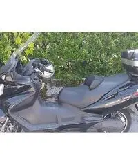 Suzuki Burgman 650 - 2011 Suzuki Burgman 650 - 2011