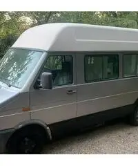 Camper puro Iveco 2500 omologato camper 7 posti Camper puro Iveco 2500 omologato camper 7 posti