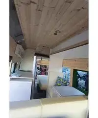 Camper puro Iveco 2500 omologato camper 7 posti Camper puro Iveco 2500 omologato camper 7 posti