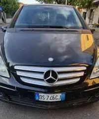 Classe B 180 D Classe B 180 D