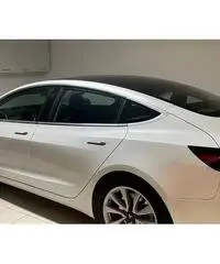 TESLA Model 3 - 2019 TESLA Model 3 - 2019