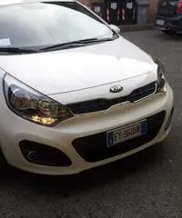 Kia rio 1.2 terza serie gpl del 2015 - Pisa Kia rio 1.2 terza serie gpl del 2015 - Pisa