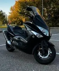 T Max T Max