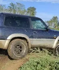 Nissan Patrol gr y61 Nissan Patrol gr y61