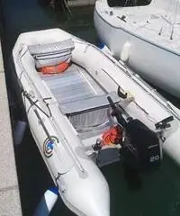 Gommone + motore mercury 20 cv 4 tempi Gommone + motore mercury 20 cv 4 tempi