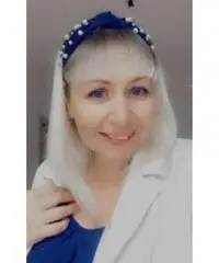 Bella bionda cerca un uomo