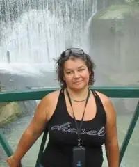 Voglio trovare un uomo, che si prenderà cura, il rispetto, dare calore e affetto, amore e sostegno Voglio trovare un uomo, che si prenderà cura, il rispetto, dare calore e affetto, amore e sostegno