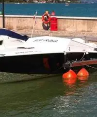 Barca modello Offshore -Wellcraft Scarab 30 Barca modello Offshore -Wellcraft Scarab 30