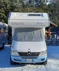 Camper usato Rimor superbrig 728 su Mercedes