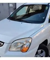 KIA SPORTAGE 2010 DIESEL AUTOMATICA GANCIO TRAINO KIA SPORTAGE 2010 DIESEL AUTOMATICA GANCIO TRAINO