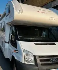 Ford Rimor mansardato 7 posti letto omologati Ford Rimor mansardato 7 posti letto omologati