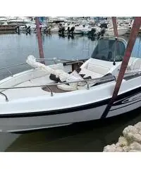 Mano Marine 21.50, carrello omologato e motore