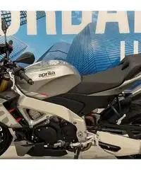 Aprilia Tuono V4 1100 - Rate ad Interessi ZERO Aprilia Tuono V4 1100 - Rate ad Interessi ZERO