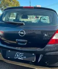 Opel Corsa 1.2 80CV GPL NEOPATENTATI Opel Corsa 1.2 80CV GPL NEOPATENTATI