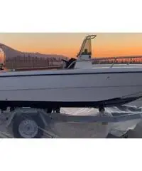 Barca + carrello + motore Barca + carrello + motore