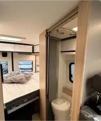 Adria plus 600 spb skyroof Adria plus 600 spb skyroof