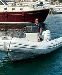 Joker boat Clubman 21/6.50 mt motore Suzuki 140 cv Joker boat Clubman 21/6.50 mt motore Suzuki 140 cv
