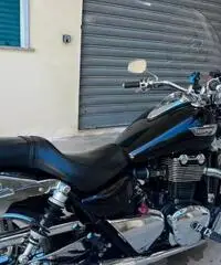 Triumph Thunderbird 1600 Triumph Thunderbird 1600