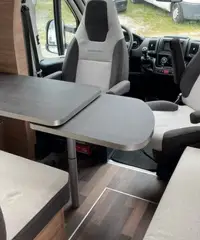 Camper weinsberg carasuite 650