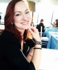 Emiliya, 33 anni Emiliya, 33 anni