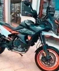 Ktm 890 smt - 2023 Ktm 890 smt - 2023