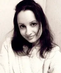 Catherine, 33 anni Catherine, 33 anni