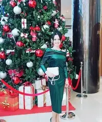 Catherine, 33 anni Catherine, 33 anni