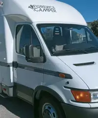 Florence camper monoscocca vetroresina Florence camper monoscocca vetroresina